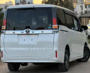 Toyota Voxy 2019 White