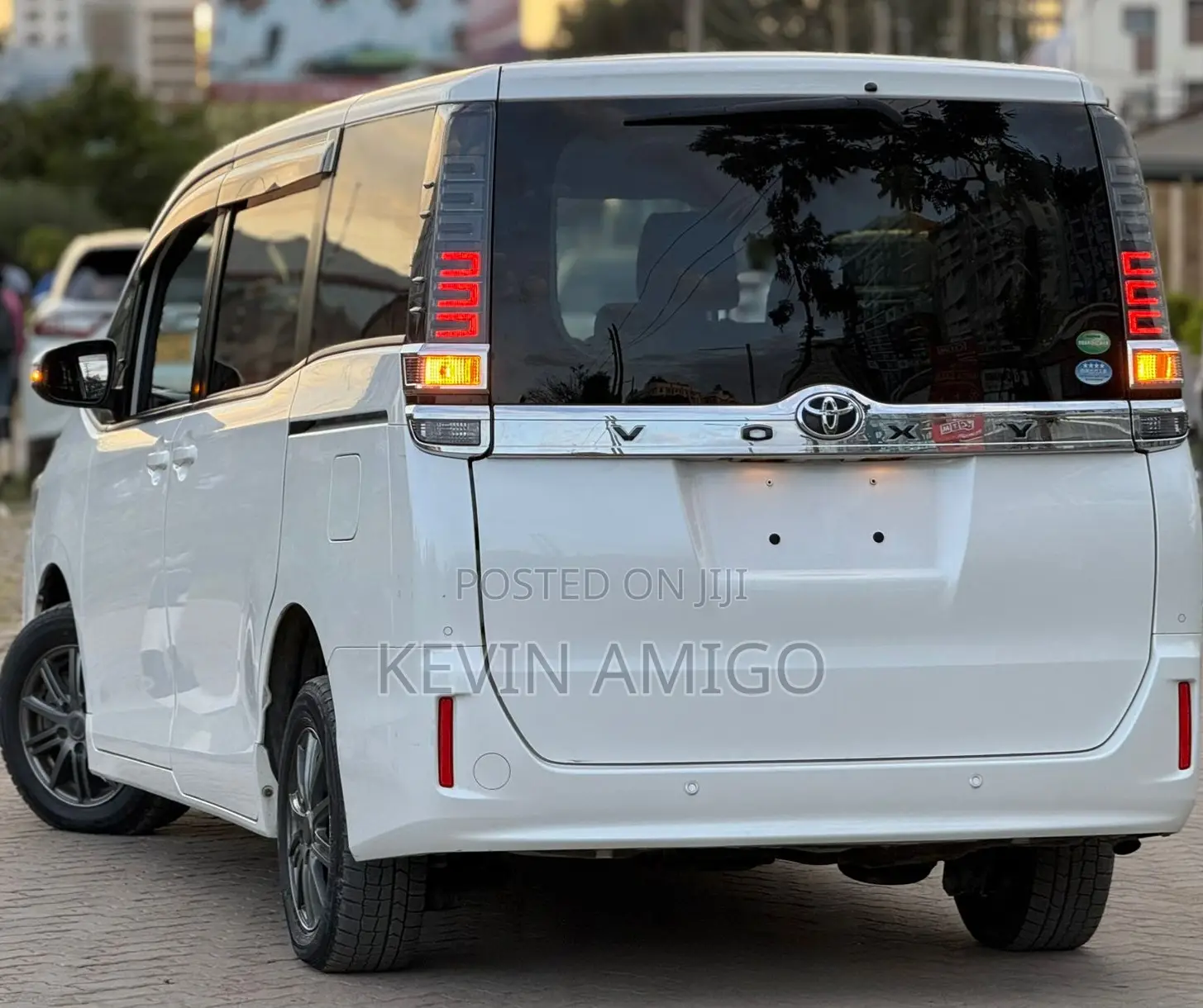 Toyota Voxy 2019 White