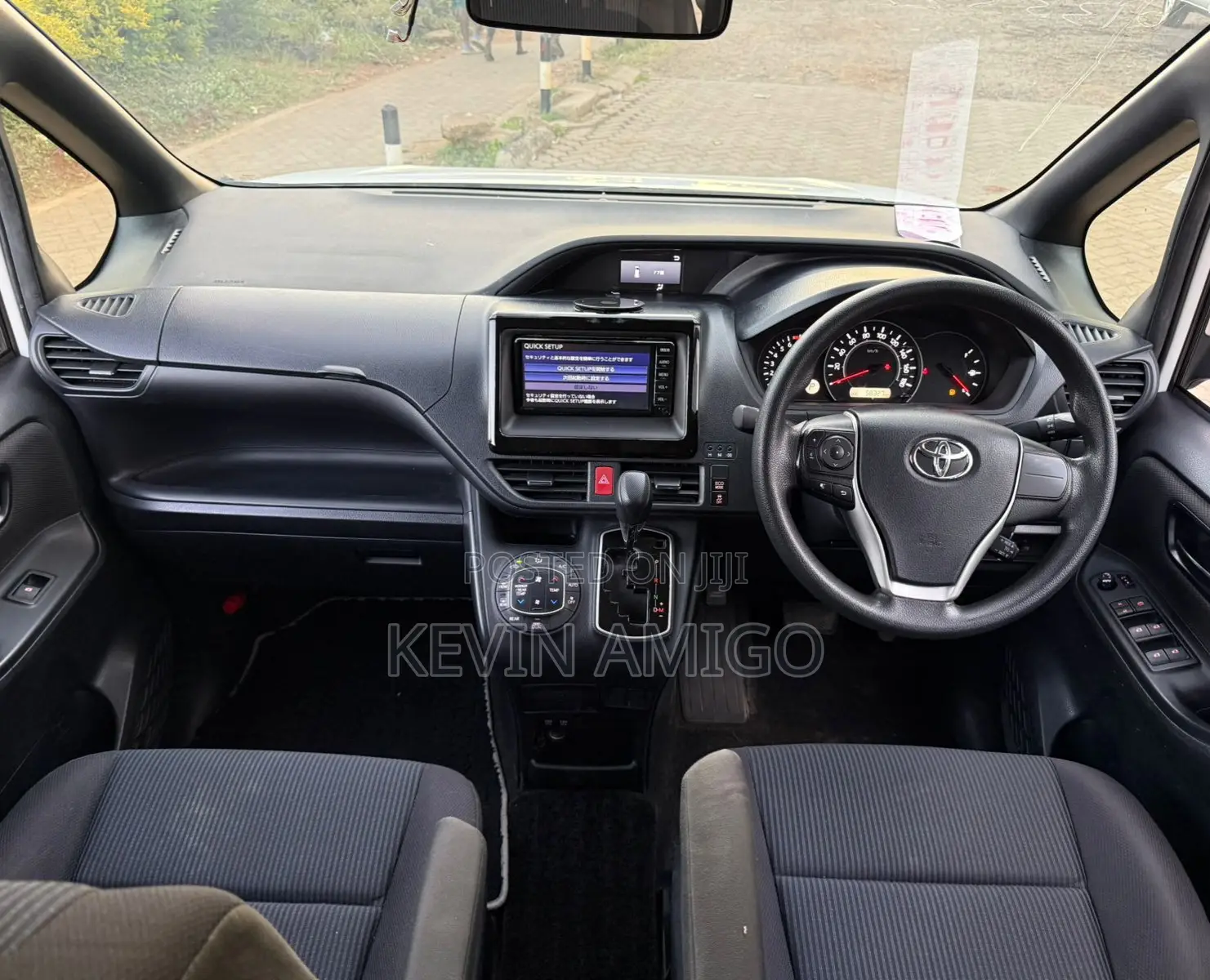 Toyota Voxy 2019 White