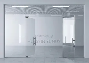 Frameless Office Partition