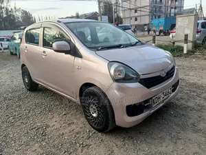 Daihatsu Mira 2015 Pink