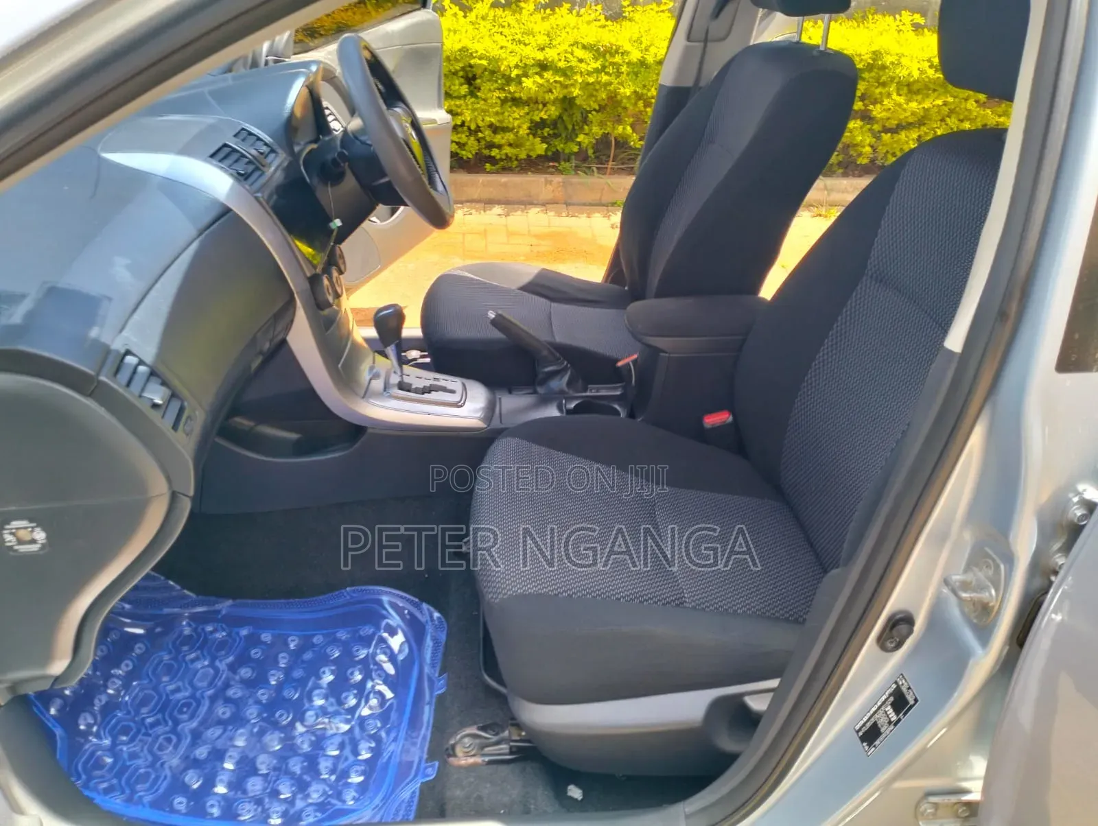 Toyota Corolla 2013 Silver