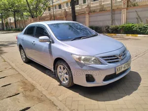 Toyota Corolla 2013 Silver