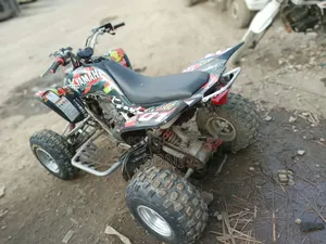Yamaha 2011 Black