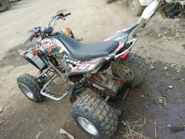 Yamaha 2011 Black - thumbnail 5