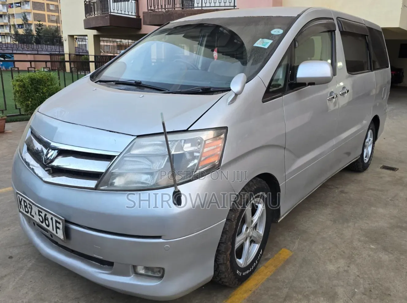Toyota Alphard 2007 Silver