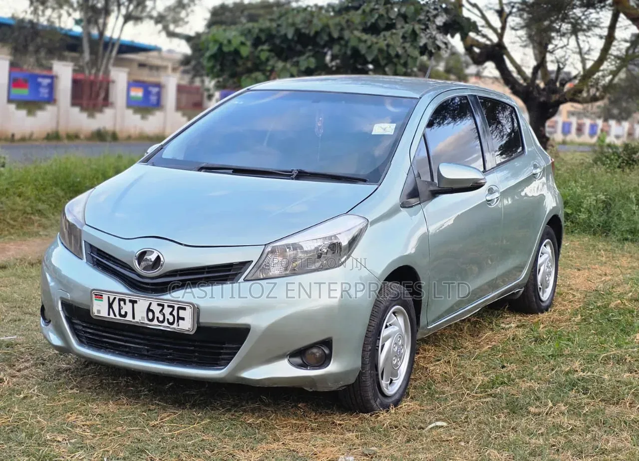 Toyota Vitz 2012 Green