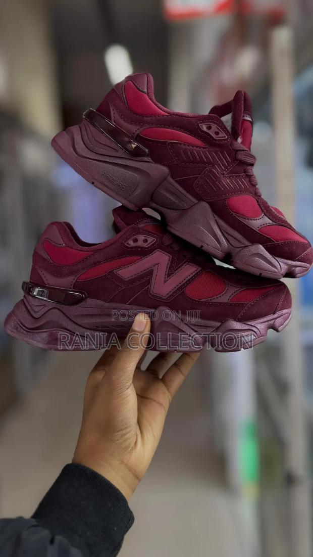 New Balance 9060 Burgundy/Maroon - thumbnail 2