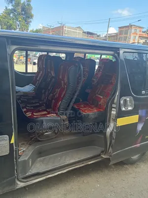 Toyota HiAce 2016 Black