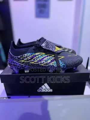 Predator Football Boots