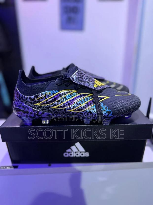 Predator Football Boots
