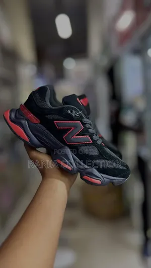 New Balance 9060
Black and Red