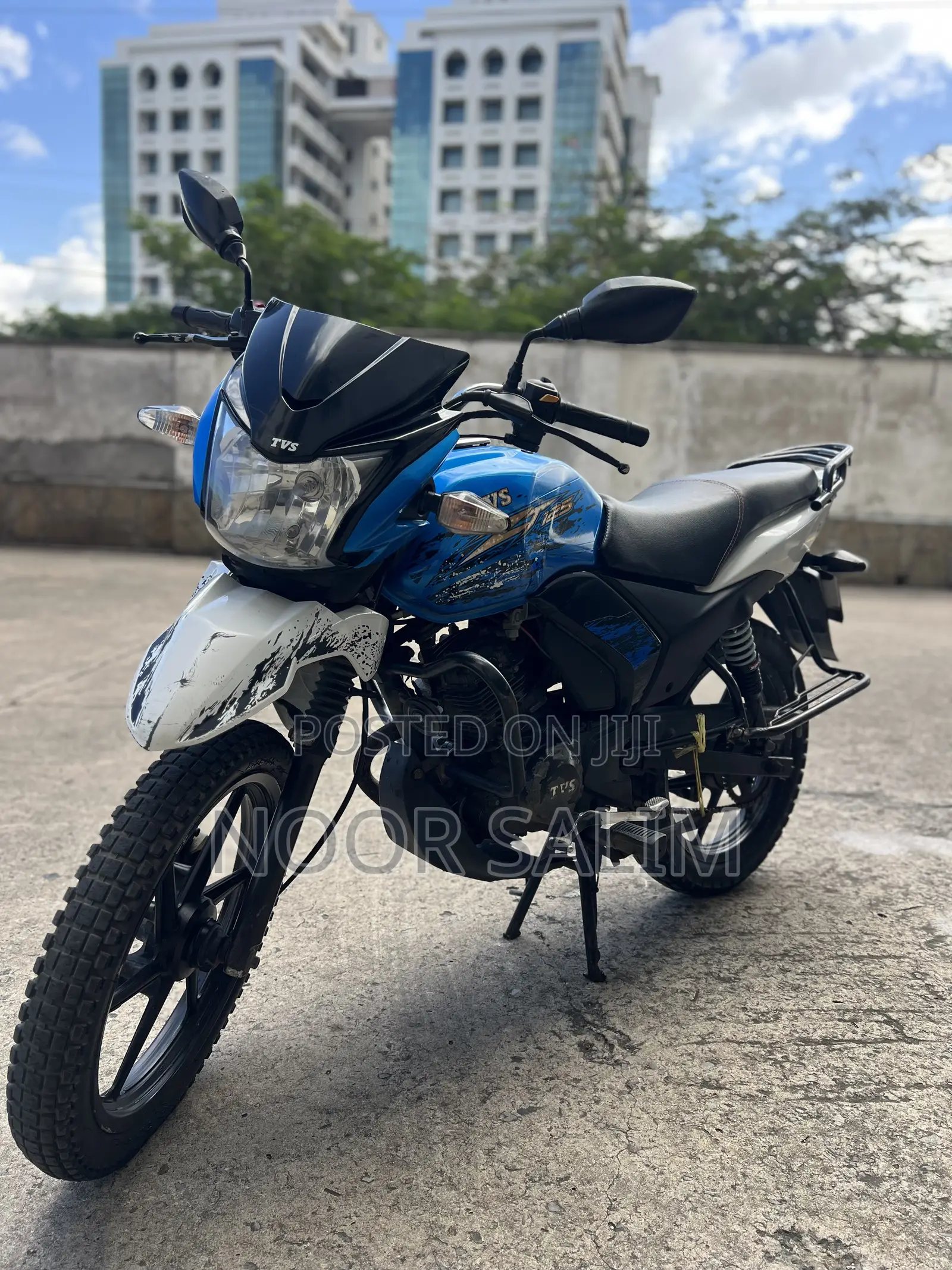 TVS 2022 Blue