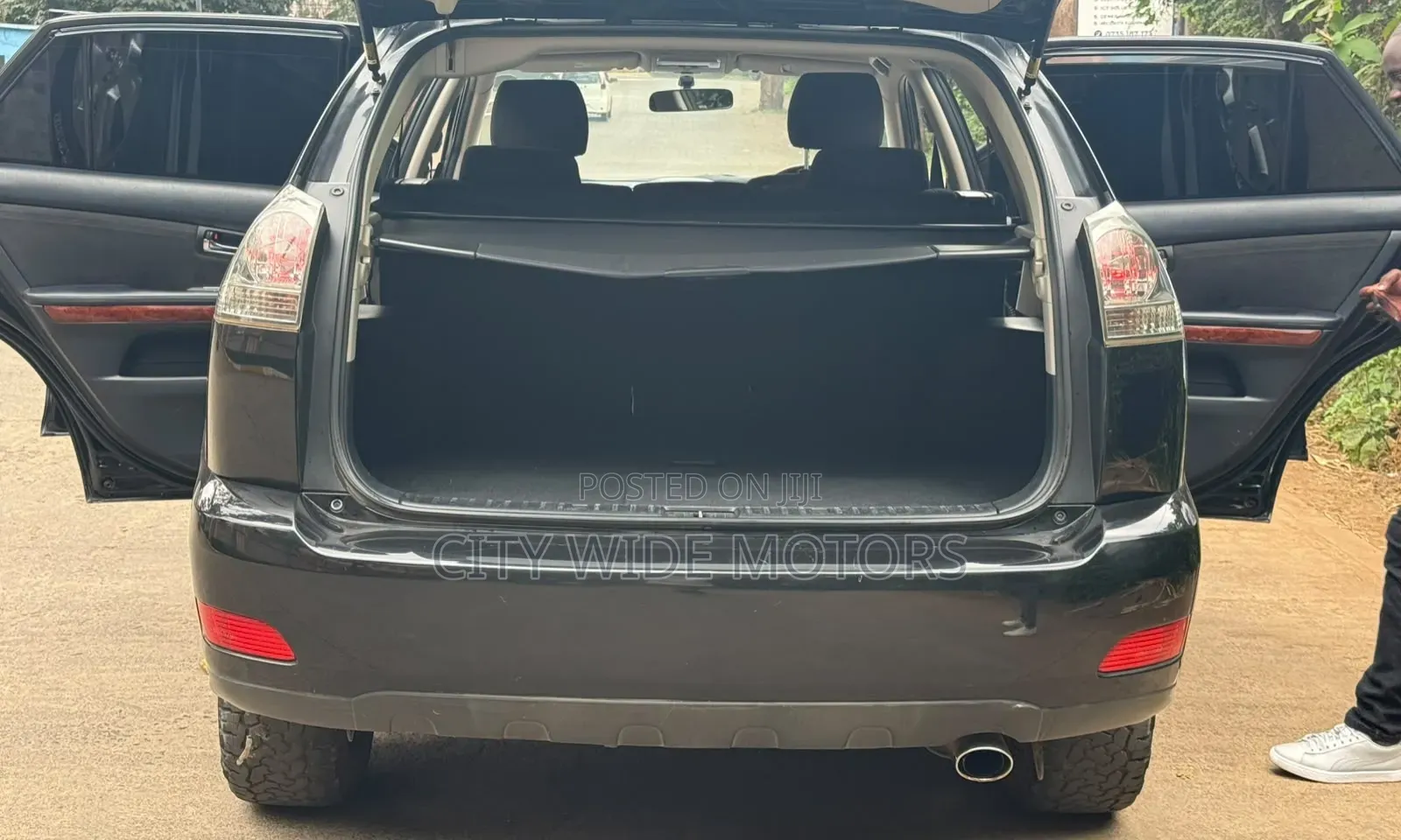 Toyota Harrier 2012 Black