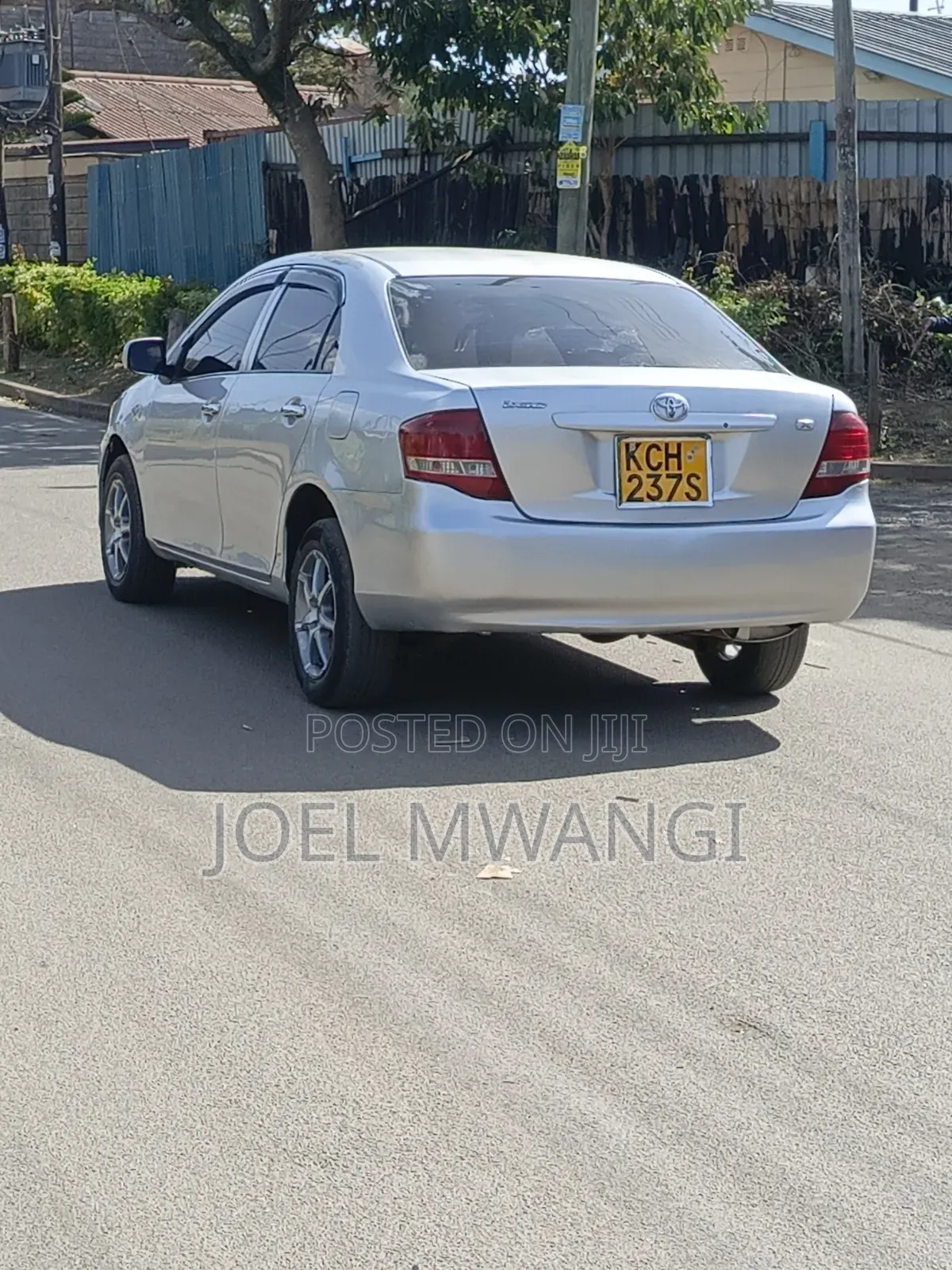 Toyota Axio 2009 Silver