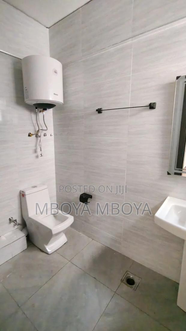 3bdrm Apartment in Parklands for rent - thumbnail 3