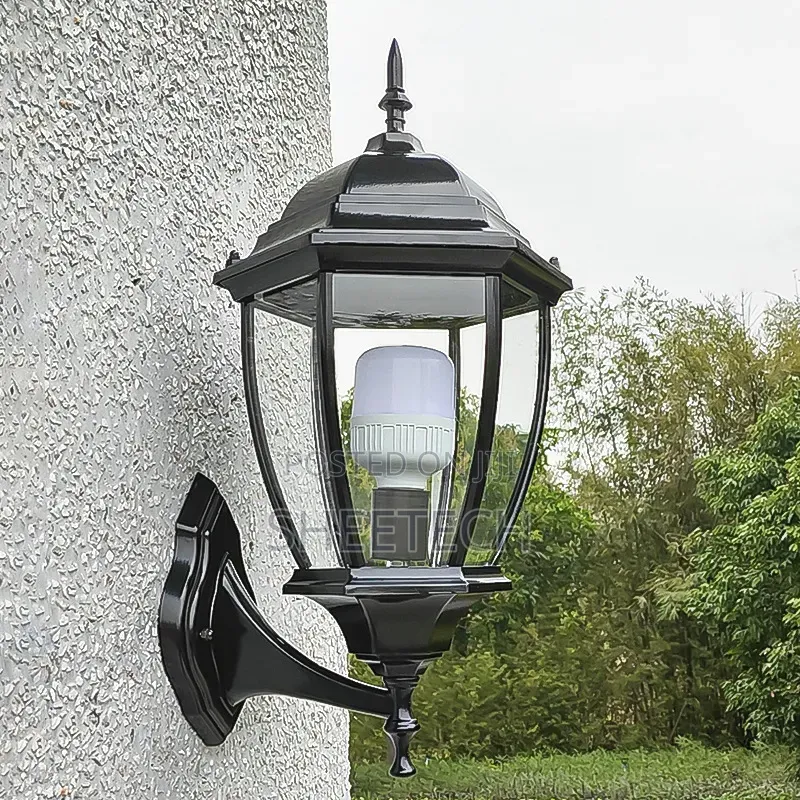 Black Angle Gatelight