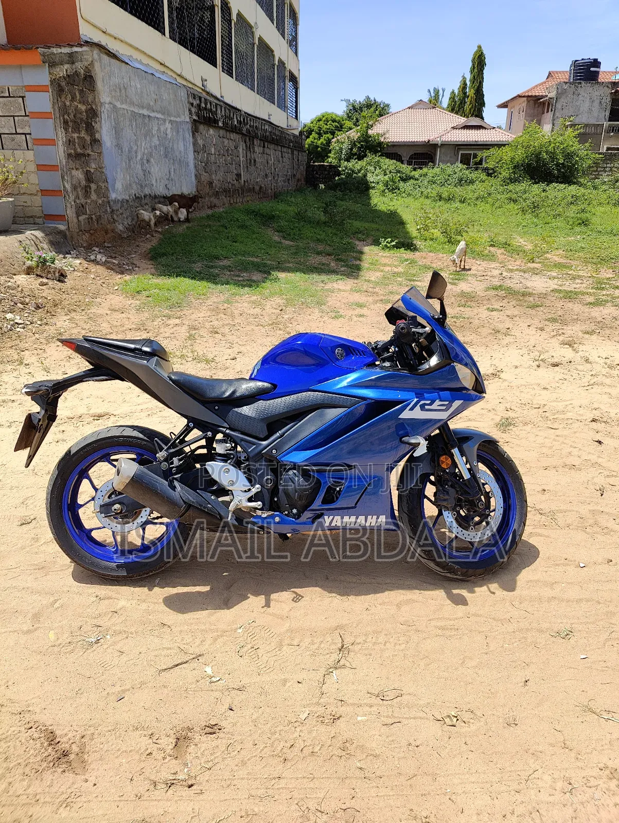Yamaha R3 2022 Blue