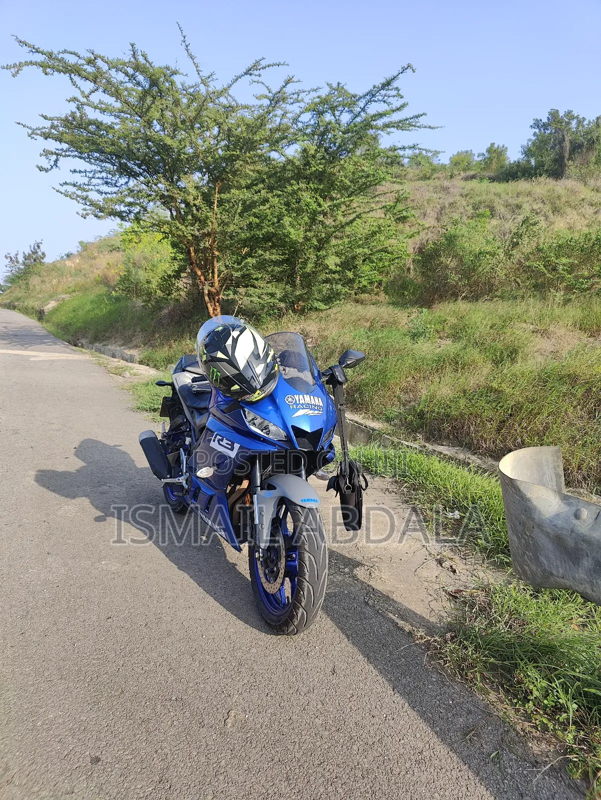 Yamaha R3 2022 Blue