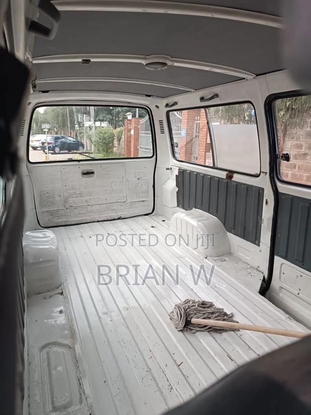 Toyota HiAce 2008 White - thumbnail 10