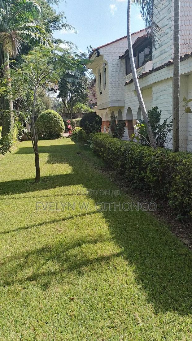 5bdrm Mansion in Ridgeways for rent - thumbnail 2