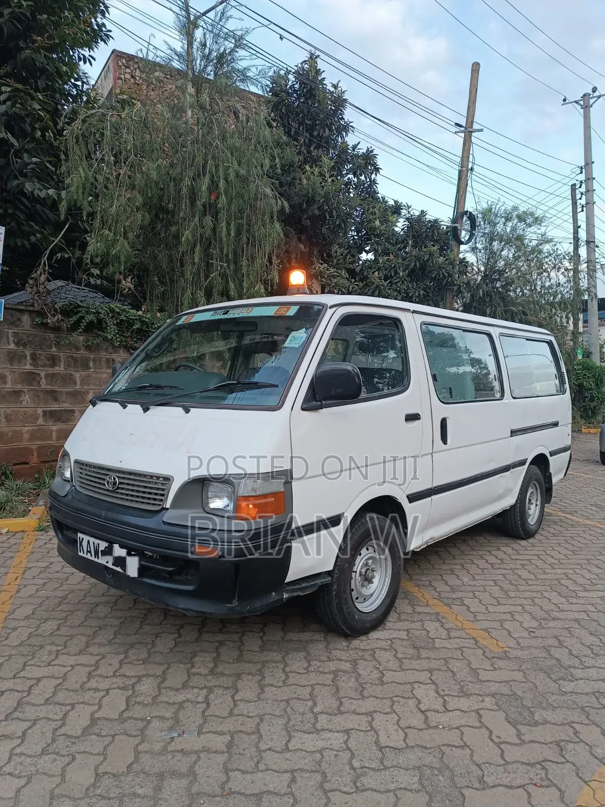 Toyota HiAce 2008 White