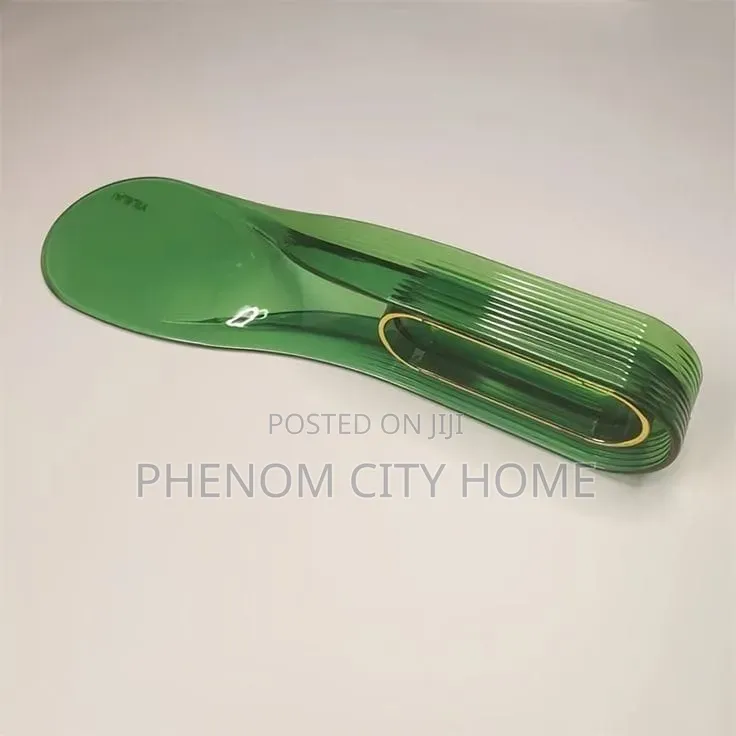 Strong Acrylic Bedspread Tool
