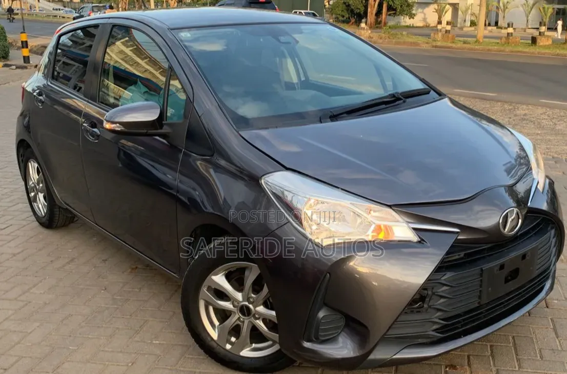Toyota Vitz 2019 Gray