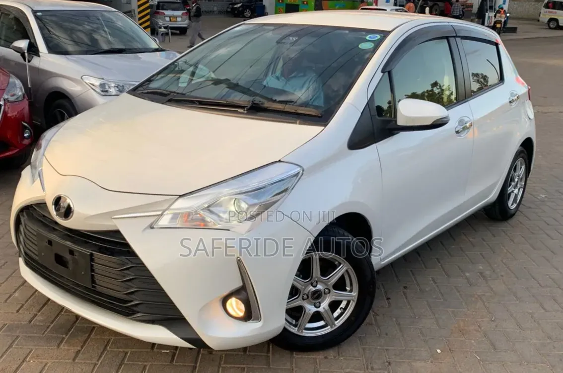 Toyota Vitz 2019 White