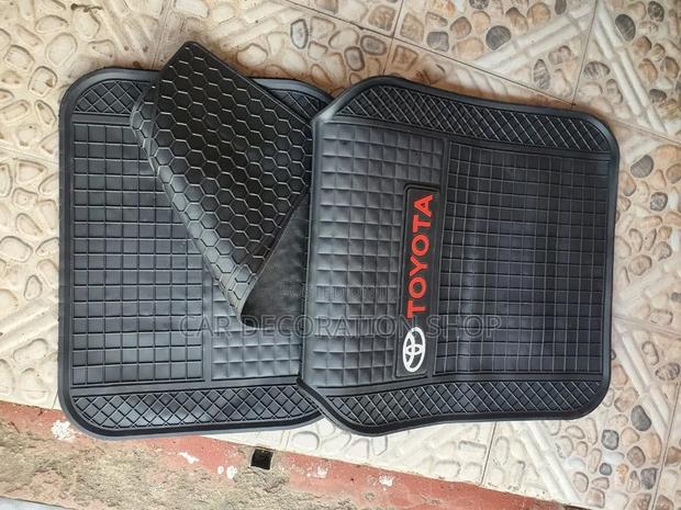 Toyota Car Floor Mats With Distinct Checked Pattern for Traction - main view