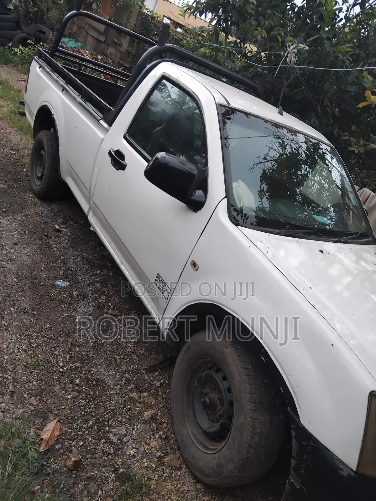 Isuzu D-MAX 2011 White
