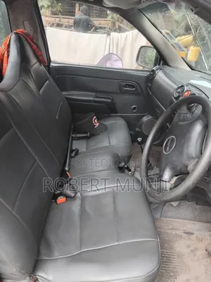 Isuzu D-MAX 2011 White
