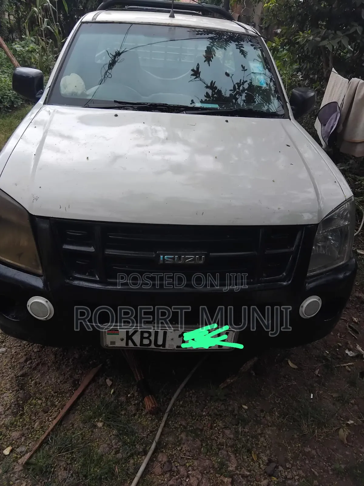 Isuzu D-MAX 2011 White