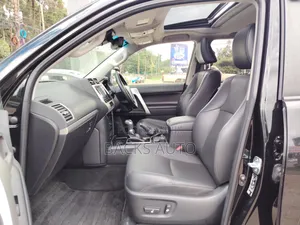 Toyota Land Cruiser Prado 2021 Black