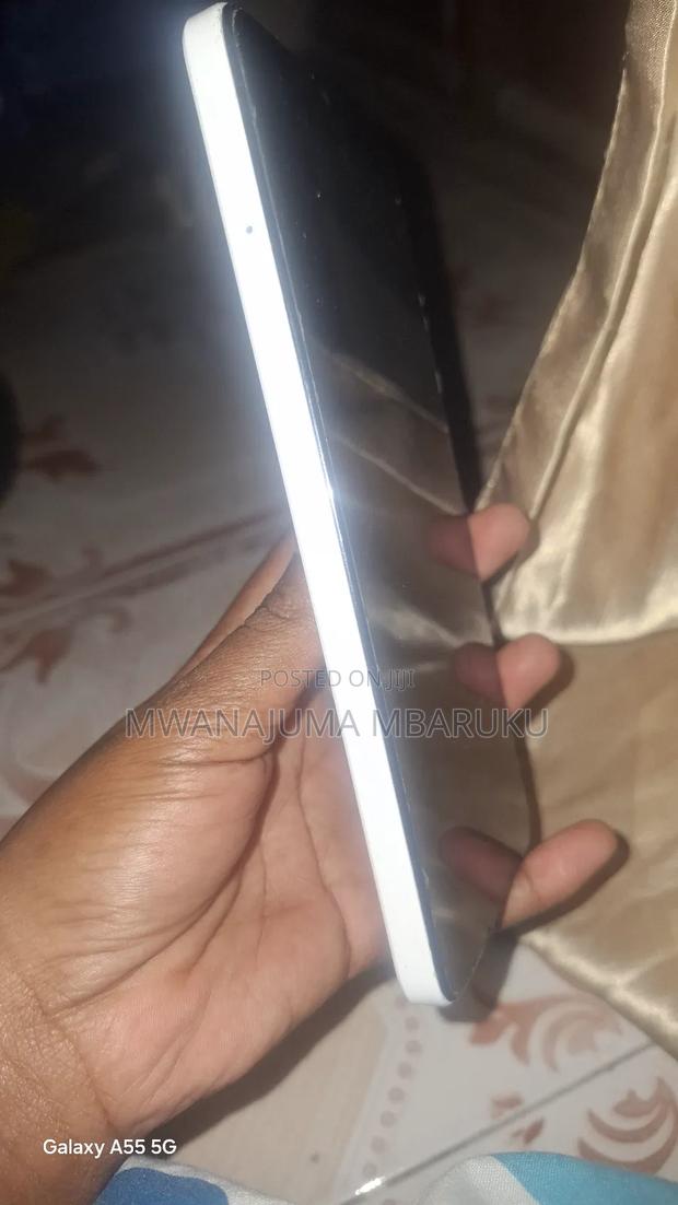 Realme 10 64 GB White - thumbnail 4