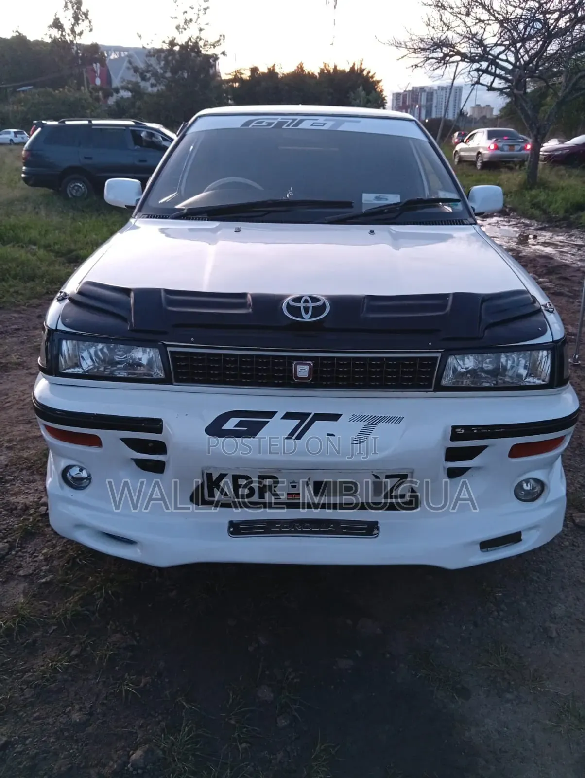 Toyota Corolla 1997 White