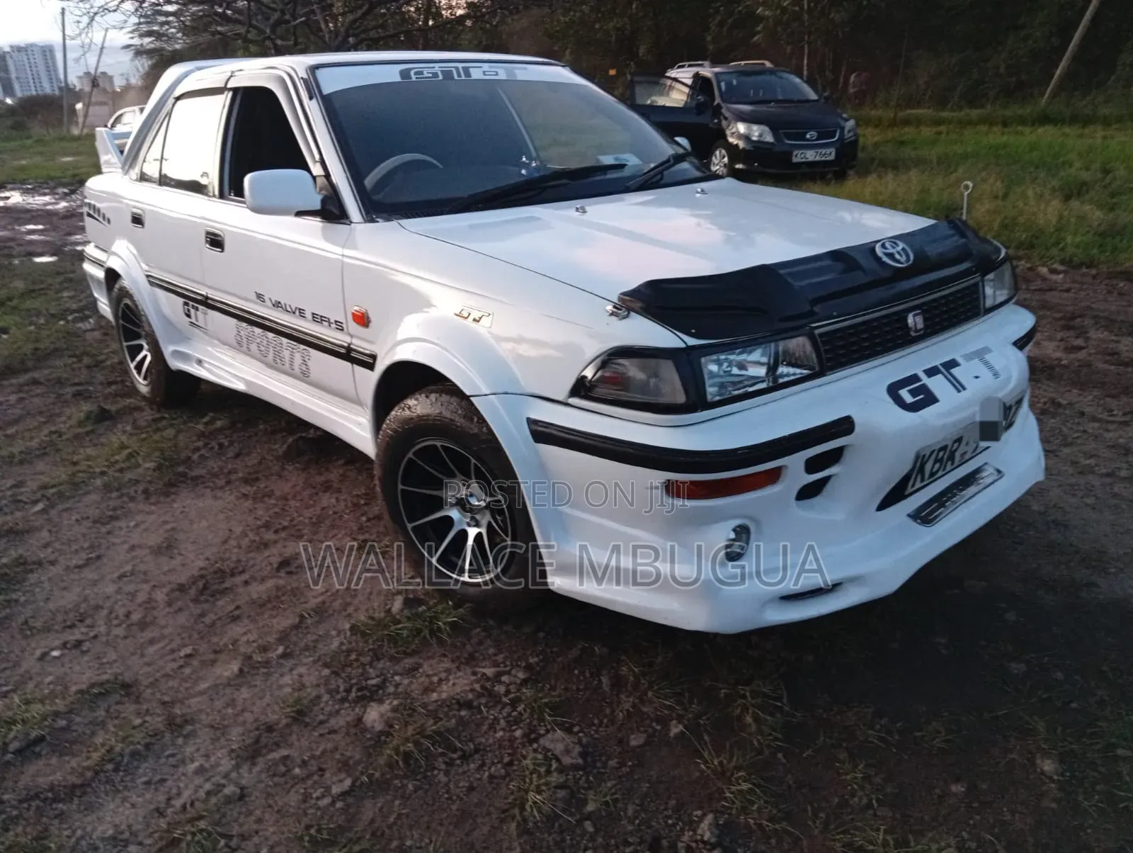 Toyota Corolla 1997 White