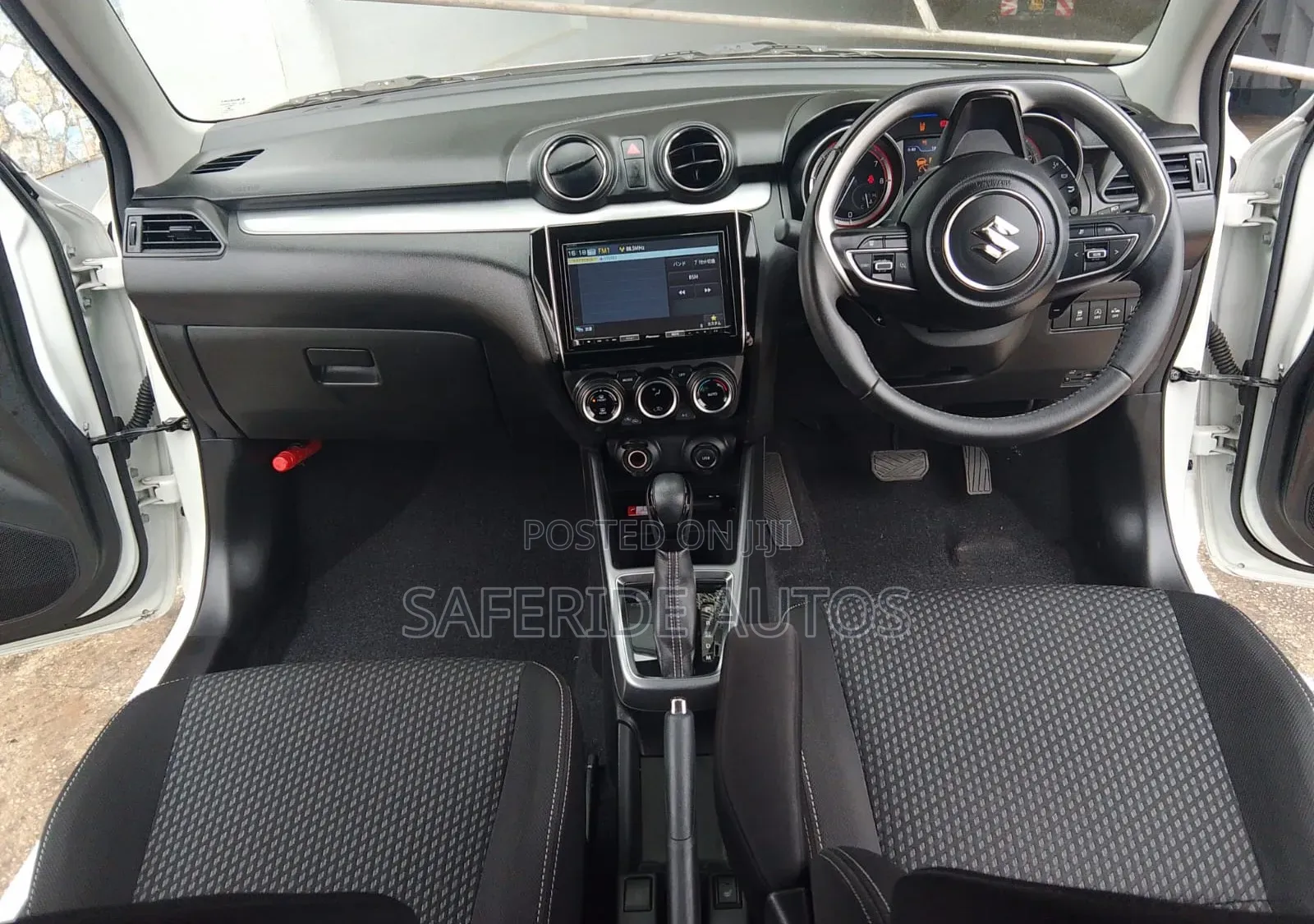 Suzuki Swift 2019 White