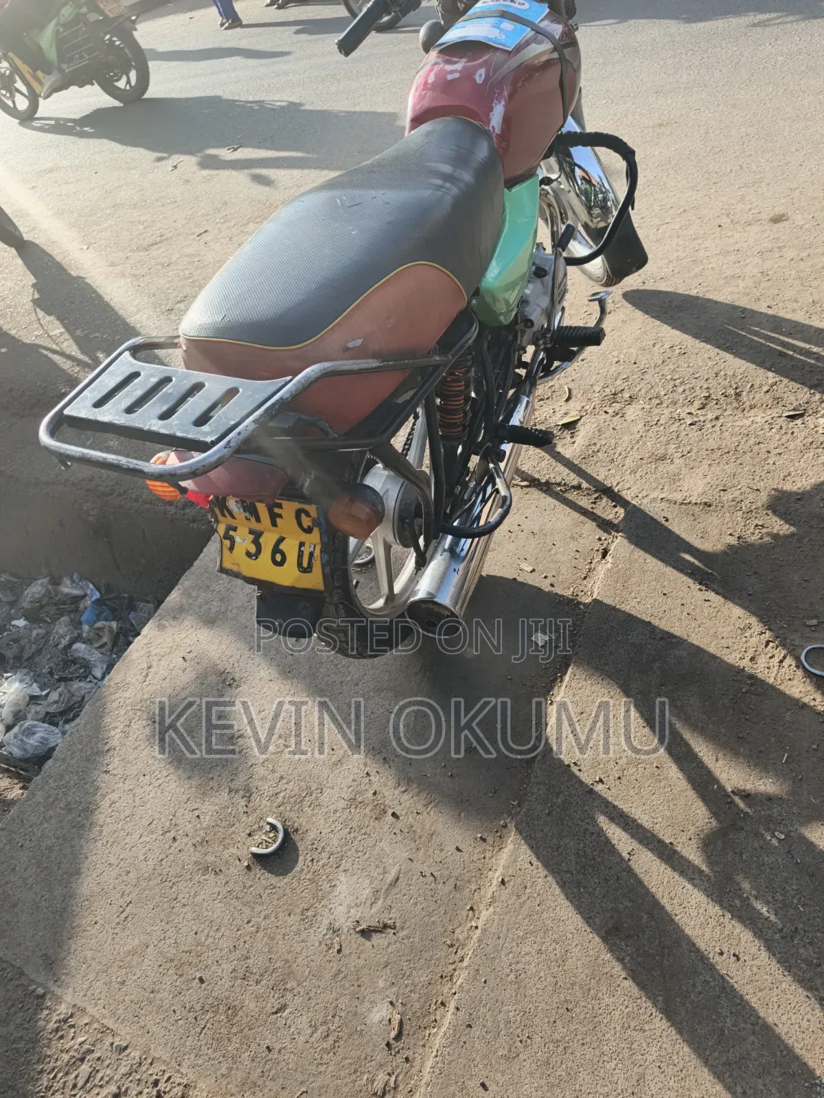 Bajaj Boxer 100 2021 Red