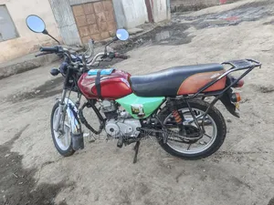 Bajaj Boxer 100 2021 Red