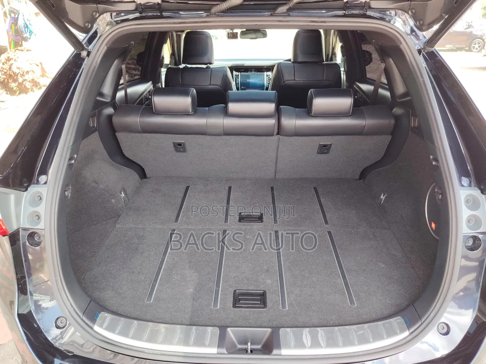 Toyota Harrier 2.0 2020 Black