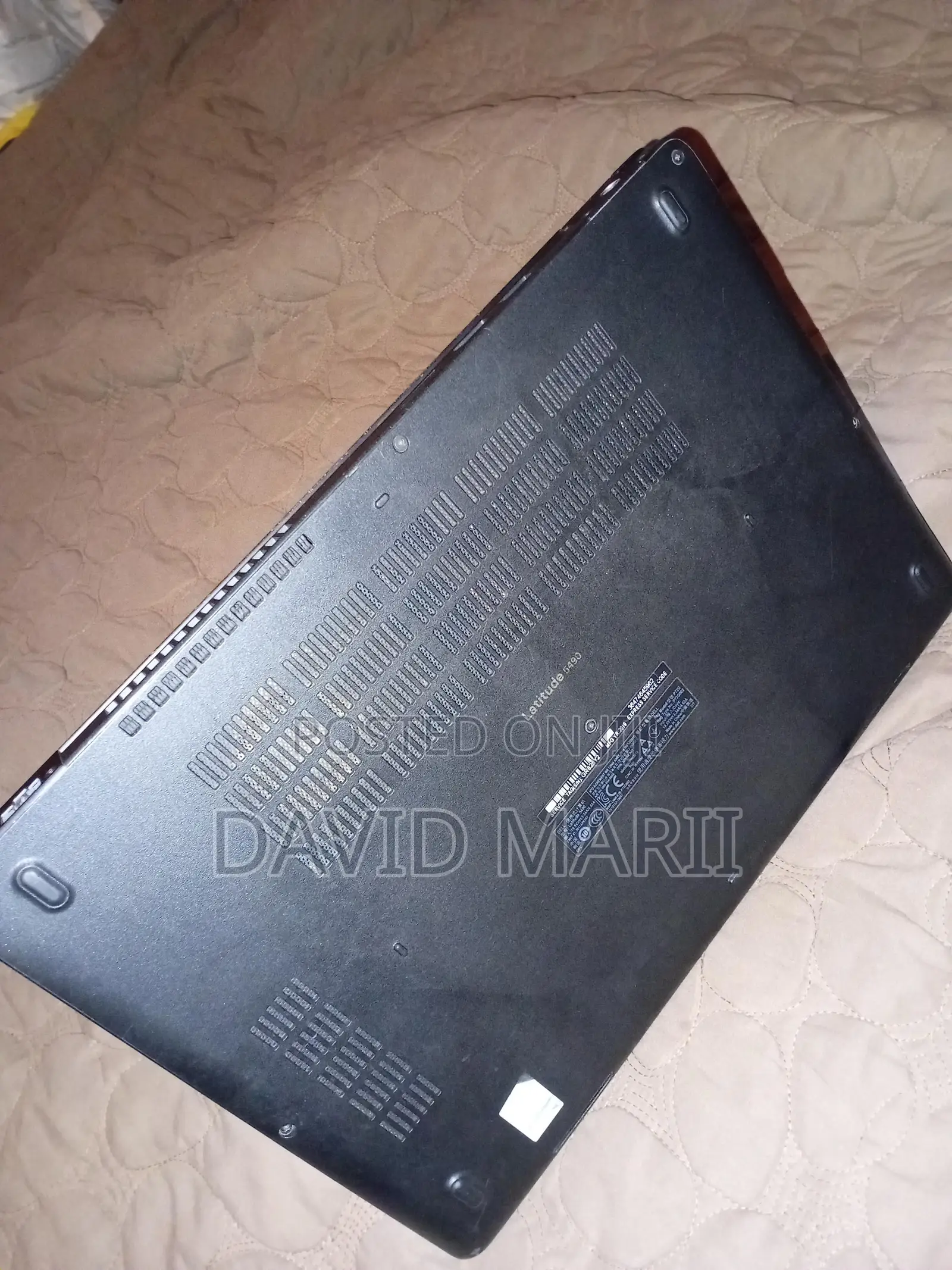 Laptop Dell Latitude 5490 8GB Intel Core i5 SSHD (Hybrid) 256GB