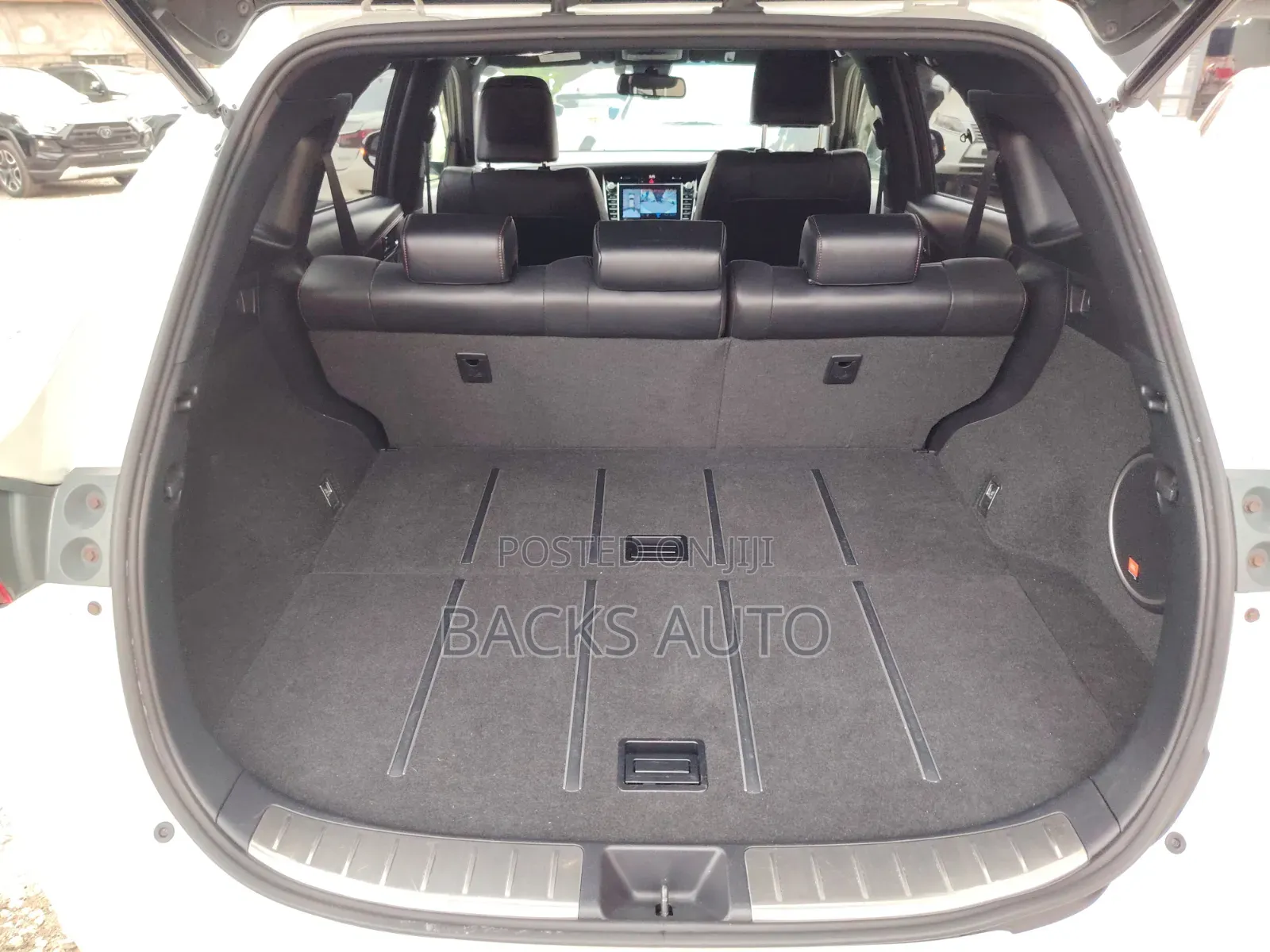 Toyota Harrier 2.0 Turbo 2019 White