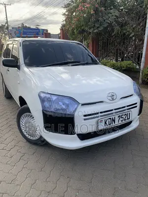 Toyota Succeed SV Premium 2016 White