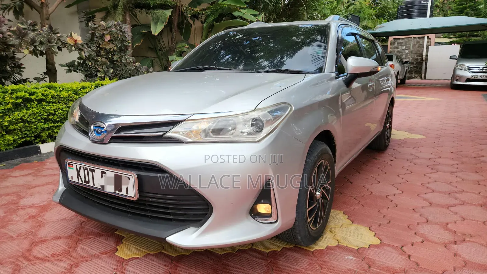 Toyota Corolla Fielder 2019 Silver