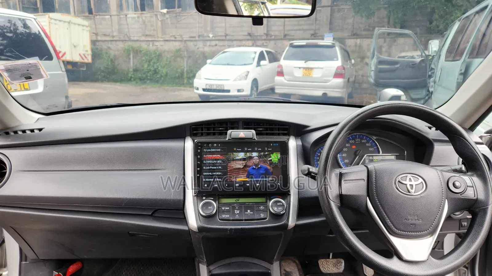 Toyota Corolla Fielder 2019 Silver