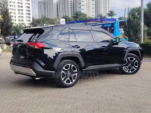 Toyota RAV4 2019 Black