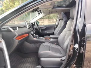 Toyota RAV4 Adventure 2019 Black
