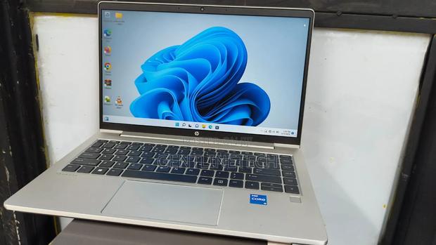 Laptop HP ProBook 440 16GB Intel Core i5 SSD 512GB