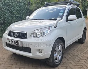 Toyota Rush 2016 White